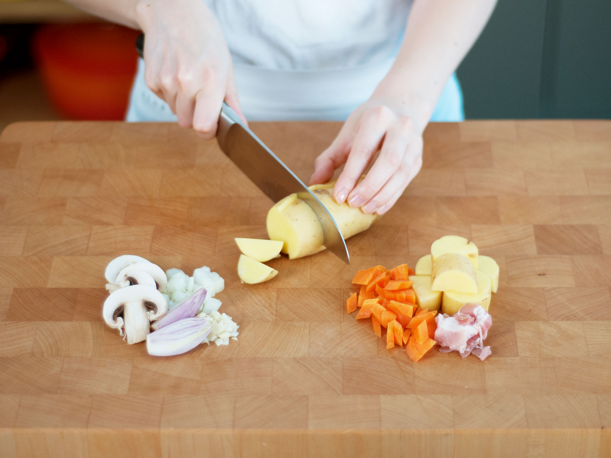Slow-cooker beef Bourguignon